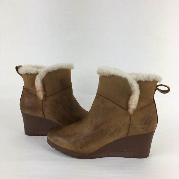 ugg devorah wedge boot